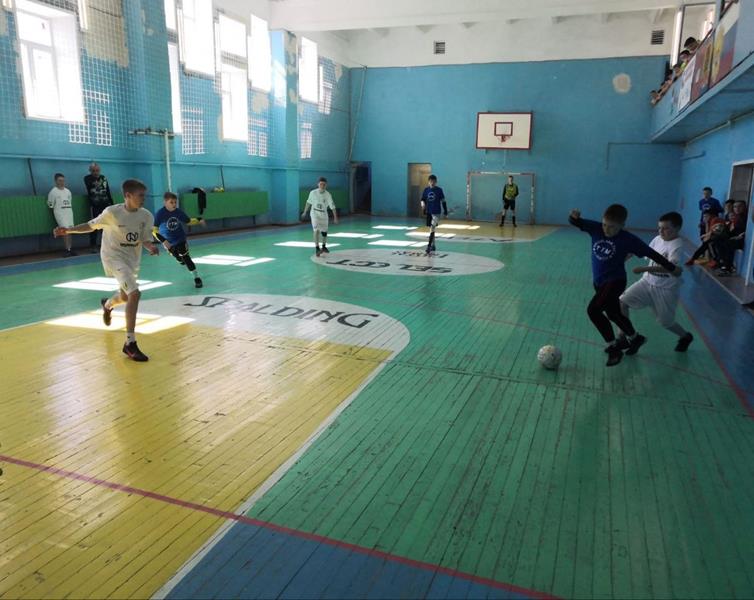 В детско-юношеской спортивной школе прошло XIV традиционное первенство по мини-футболу «Кубок Гагарина»